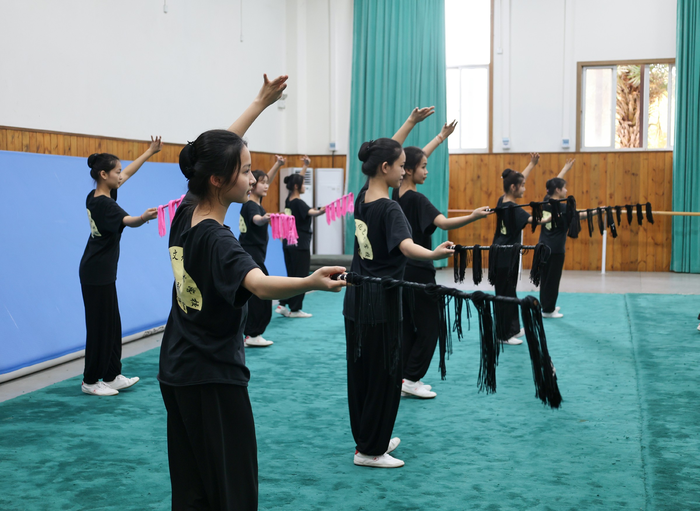 1678361101778403.jpg 1678361101778403.jpg