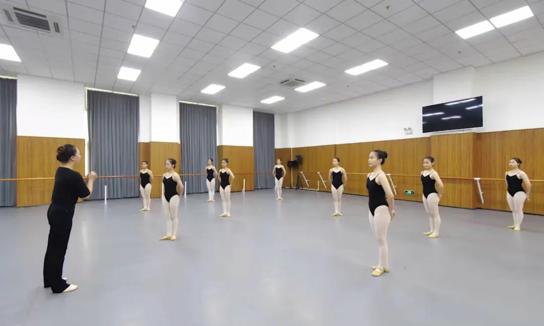 1672969545540367.jpg 1672969545540367.jpg